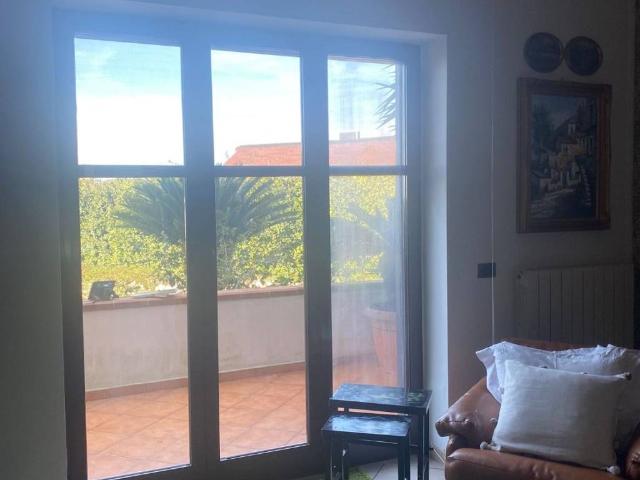 Villa Indipendente in affitto a La Schiana, Pozzuoli