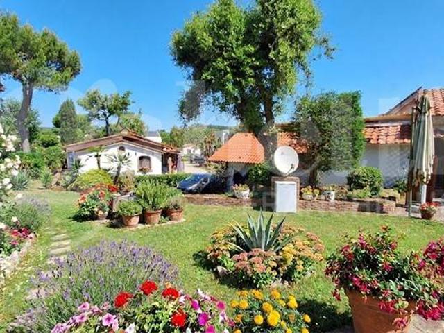 Villa Indipendente in affitto a La Schiana, Pozzuoli