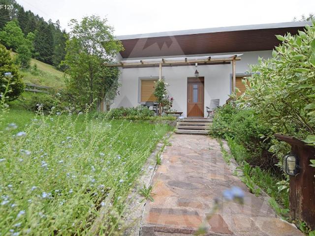 Villa Indipendente in affitto a Comunità territoriale della Val di Fiemme, Predazzo