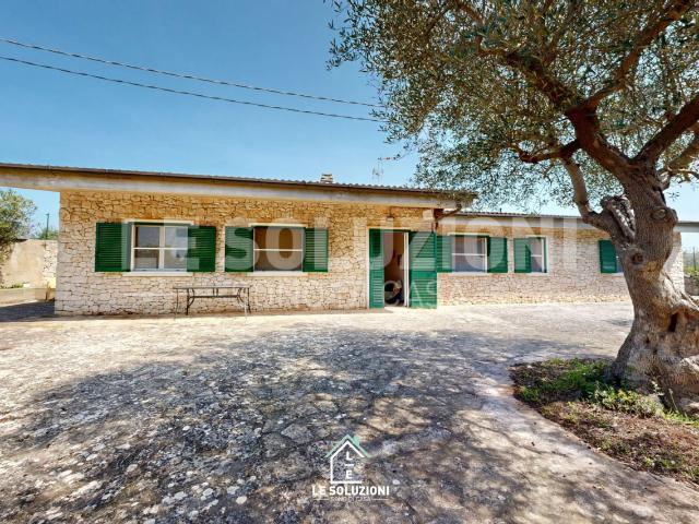 Villa Indipendente in affitto a Puglia, Bari