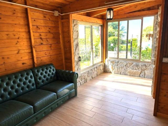 Villa Indipendente in affitto a Patatino, Quarto