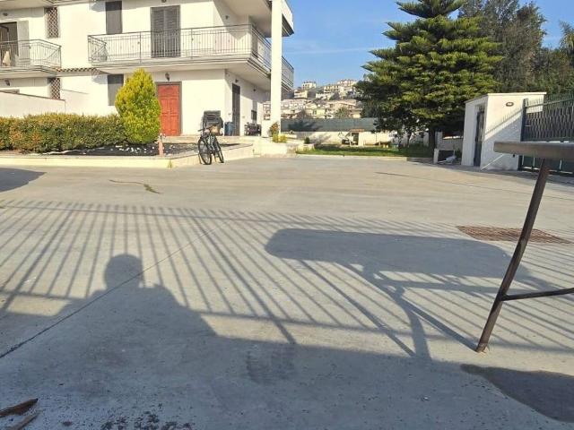 Villa Indipendente in affitto a Quarto, Campania