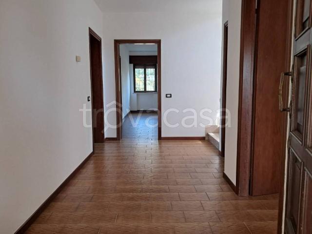Villa Indipendente in affitto a Quinto Vicentino, Veneto