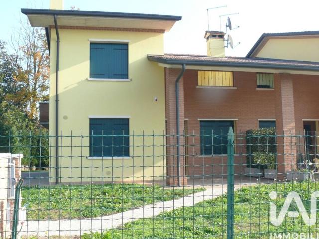 Villa Indipendente in affitto a Quinto Vicentino, Veneto