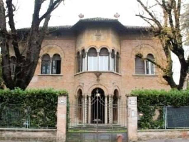 Villa Indipendente in affitto a Reggio Emilia, Porta Santo Stefano