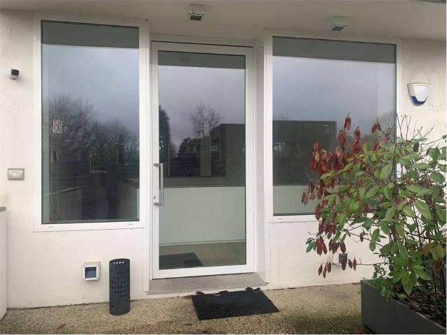 Villa Indipendente in affitto a Canali, Re