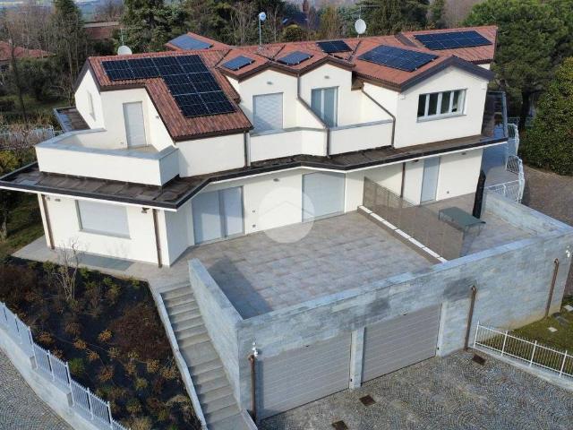 Villa Indipendente in affitto a Piemonte, Torino