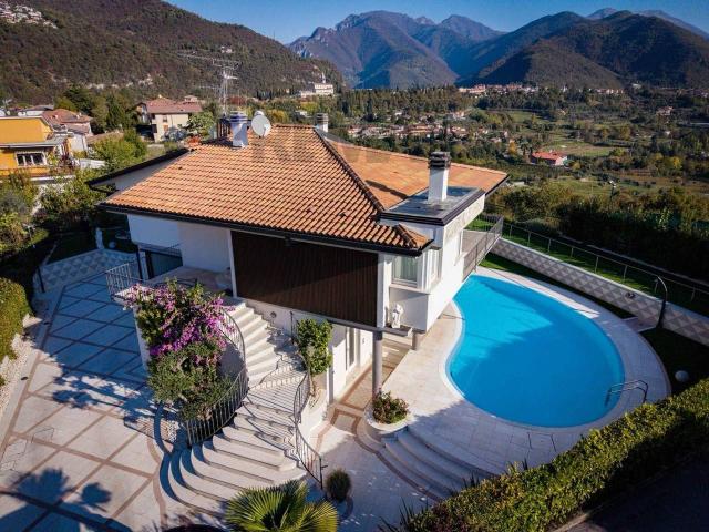 Villa Indipendente in affitto a Tormini, Roè Volciano