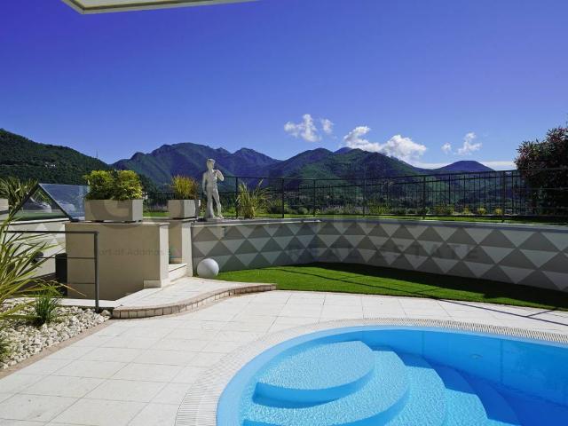 Villa Indipendente in affitto a Comunità Montana Parco Alto Garda bresciano, Salò