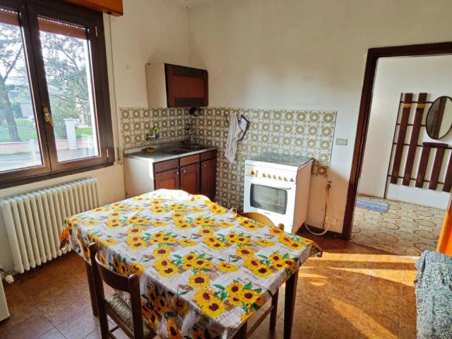 Villa Indipendente in affitto a Pianura Reggiana, Re