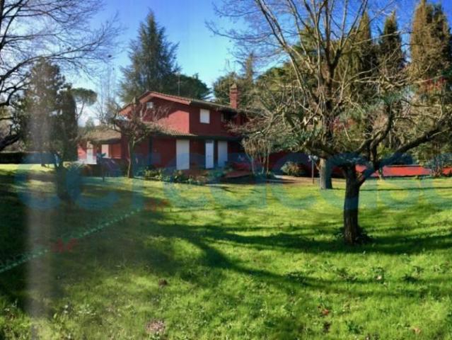 Villa Indipendente in affitto a Olgiata, Roma Capitale