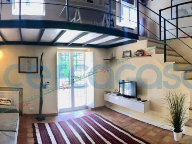 Villa Indipendente in affitto a Axa, Roma Capitale