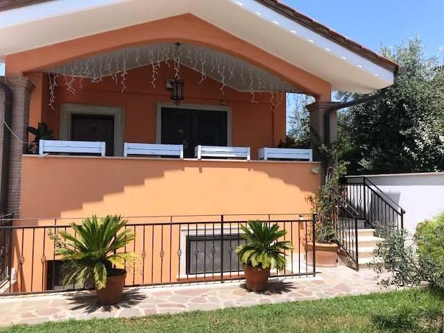 Villa Indipendente in affitto a Municipio Roma X, Roma Capitale
