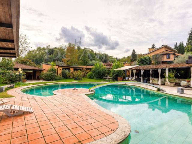 Villa Indipendente in affitto a Giustiniana, Roma