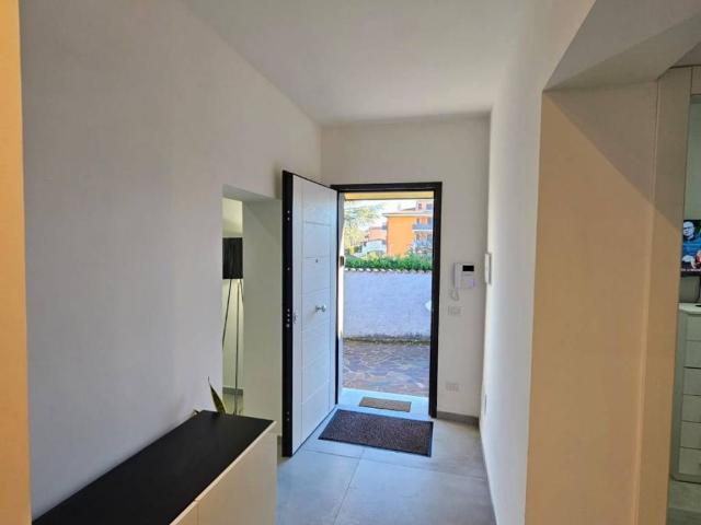 Villa Indipendente in affitto a Tor Vergata, Roma