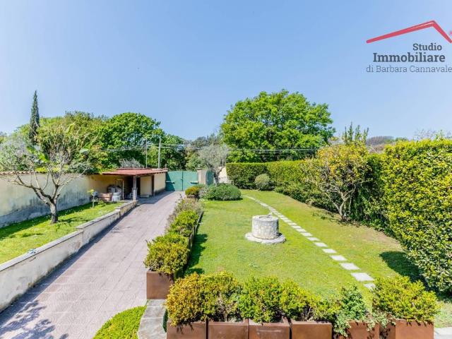 Villa Indipendente in affitto a Municipio Roma X, Roma Capitale