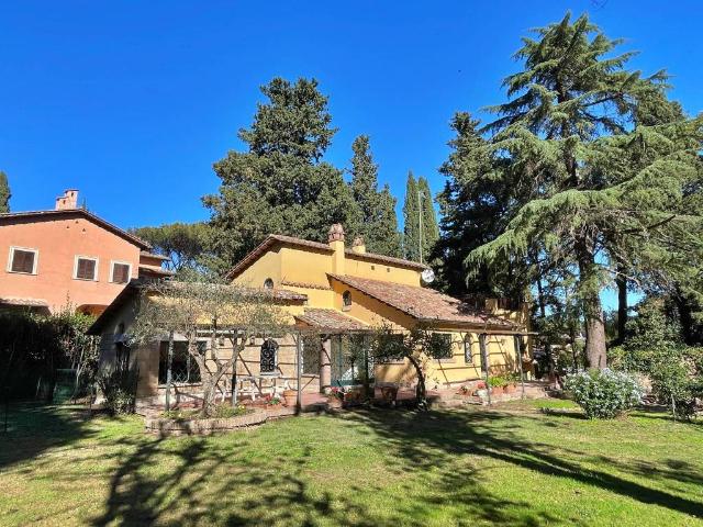 Villa Indipendente in affitto a Ardeatino, Roma Capitale