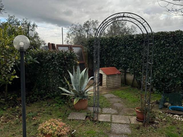 Villa Indipendente in affitto a Roma Capitale, Lazio