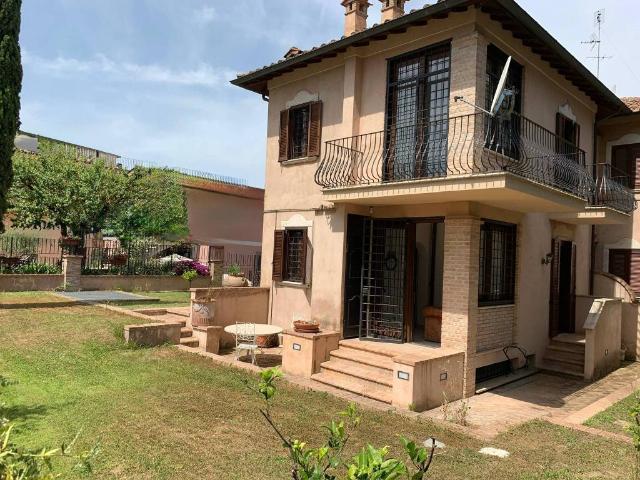 Villa Indipendente in affitto a Municipio Roma XV, Roma Capitale