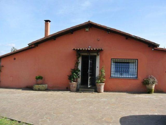 Villa Indipendente in affitto a Municipio Roma VIII, Roma Capitale
