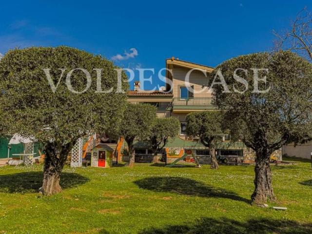 Villa Indipendente in affitto a Roma Capitale, Lazio