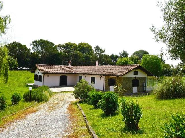 Villa Indipendente in affitto a Municipio Roma XV, Roma Capitale