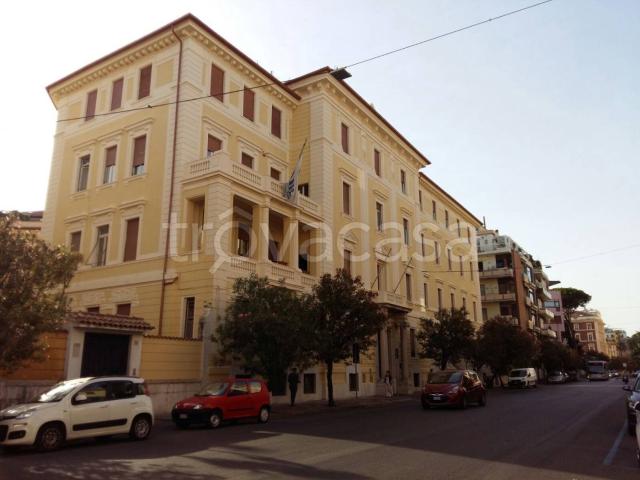 Villa Indipendente in affitto a Municipio Roma II, Roma Capitale