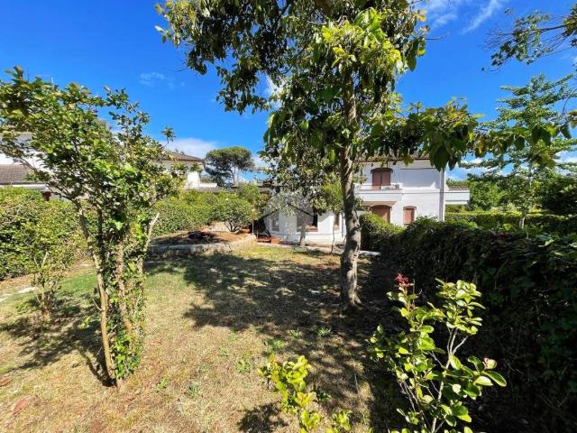 Villa Indipendente in affitto a Belsito, Sabaudia