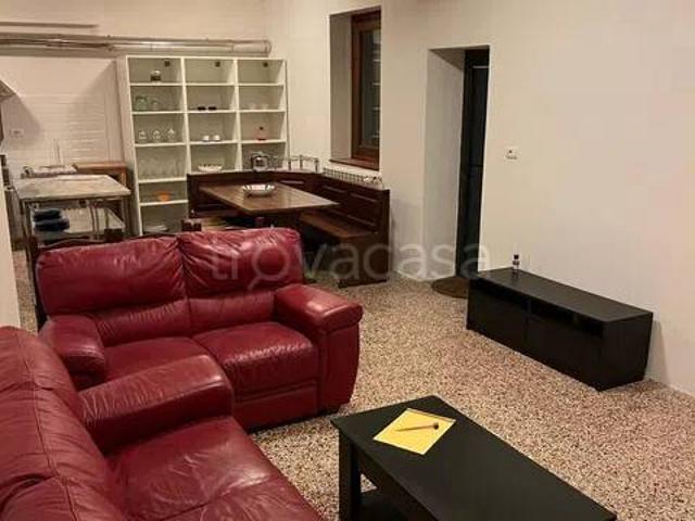 Villa Indipendente in affitto a Unione dell'Appennino Bolognese, San Benedetto Val Di Sambro