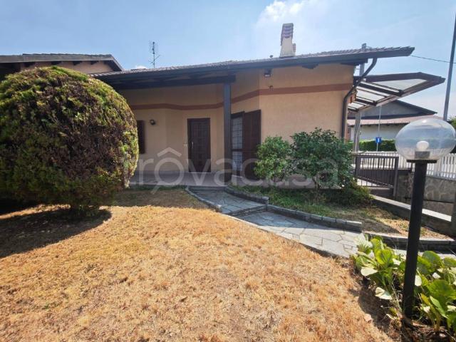 Villa Indipendente in affitto a Piemonte, Torino