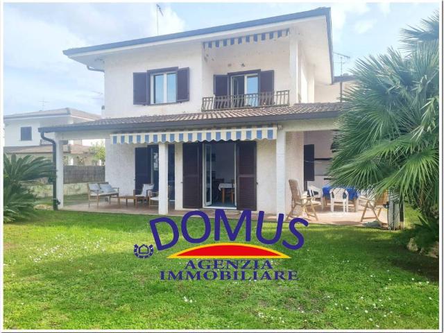 Villa Indipendente in affitto a San Felice Circeo, Lazio