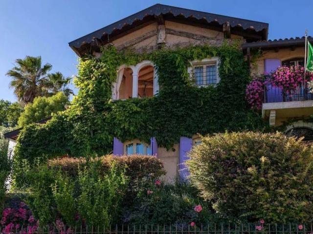 Villa Indipendente in affitto a San Felice Del Benaco, Lombardia