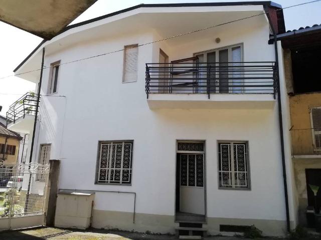 Villa Indipendente in affitto a Piemonte, Torino