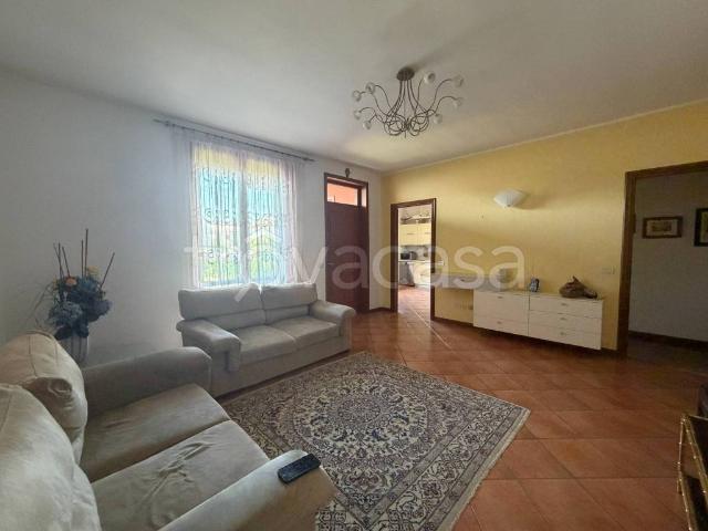 Villa Indipendente in affitto a San Giorgio Piacentino, Reggio Emilia