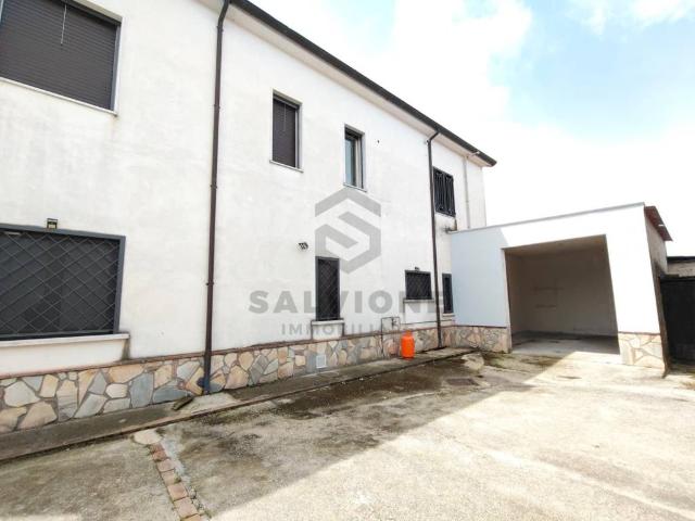 Villa Indipendente in affitto a San Salvatore Telesino, Campania