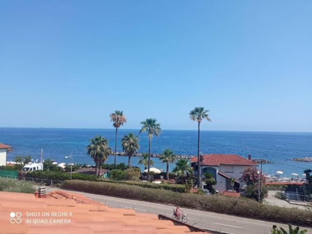 Villa Indipendente in affitto a San Remo, Liguria