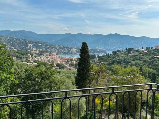 Villa Indipendente in affitto a San Lorenzo Della Costa, Liguria