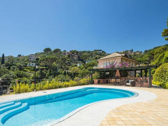 Villa Indipendente in affitto a San Lorenzo Della Costa, Liguria