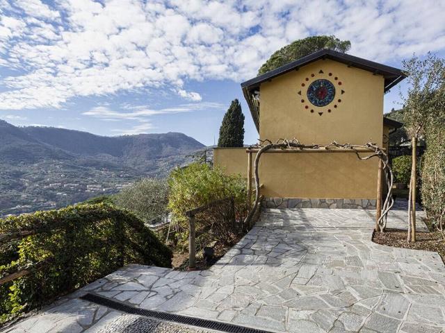 Villa Indipendente in affitto a San Lorenzo Della Costa, Liguria