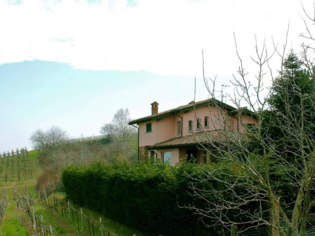 Villa Indipendente in affitto a Ca Albertini, Santa Maria Della Versa