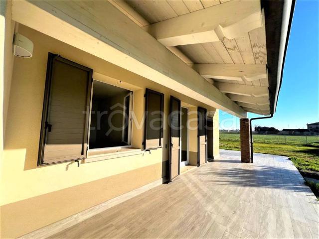 Villa Indipendente in affitto a Unione di comuni Valmarecchia, Santarcangelo Di