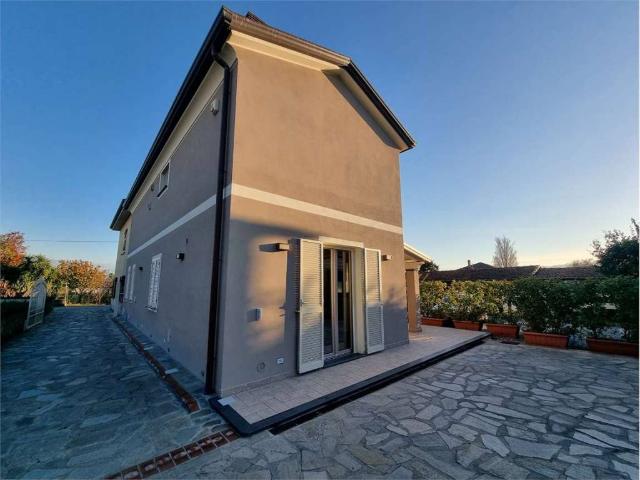 Villa Indipendente in affitto a San Lazzaro, Sarzana
