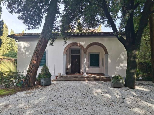 Villa Indipendente in affitto a San Giusto, Scandicci