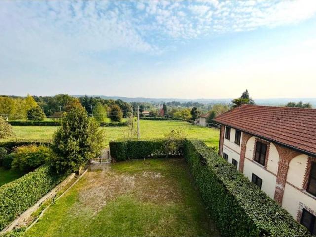 Villa Indipendente in affitto a Oneda, Sesto Calende