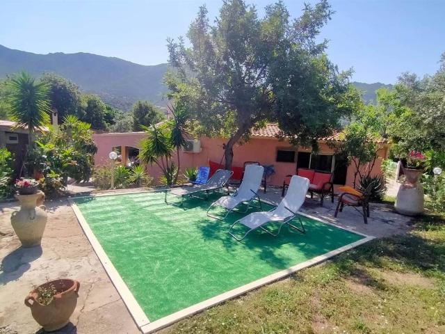 Villa Indipendente in affitto a Sinnai, Sardigna/Sardegna