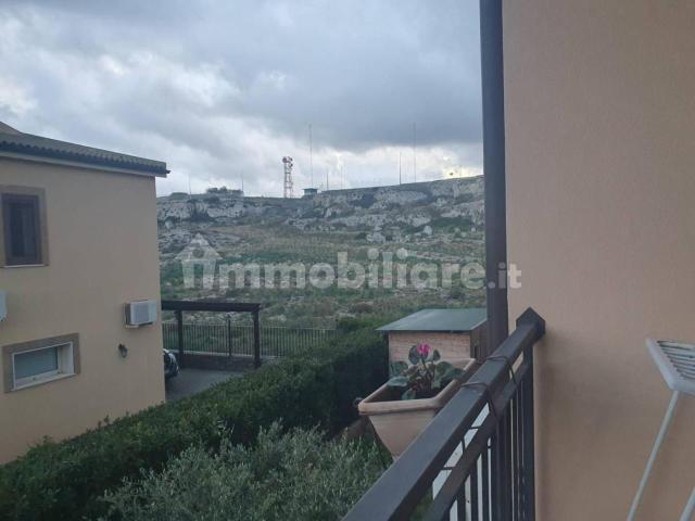 Villa Indipendente in affitto a Siracusa, Sicilia
