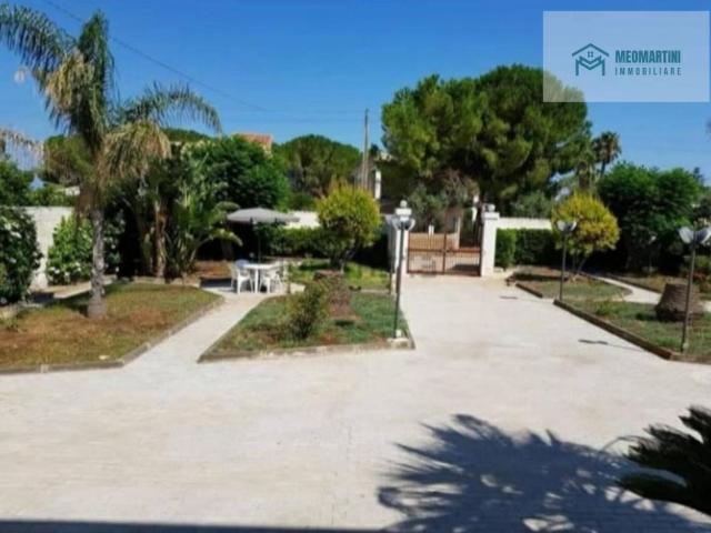Villa Indipendente in affitto a Siracusa, Sicilia