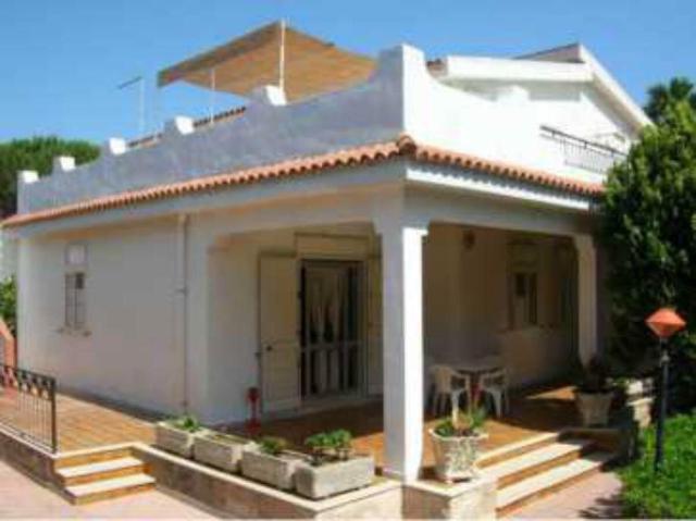 Villa Indipendente in affitto a Arenella, Siracusa