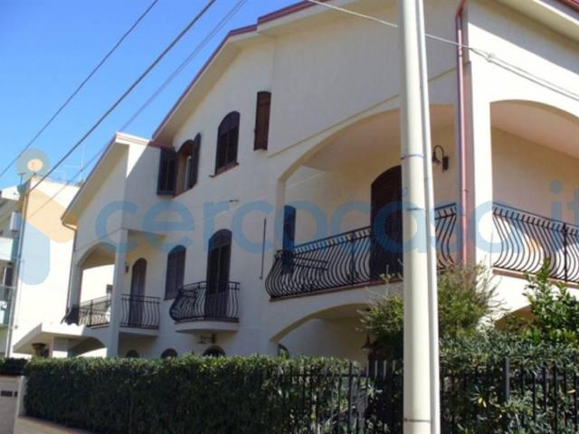 Villa Indipendente in affitto a Centro storico, Catania