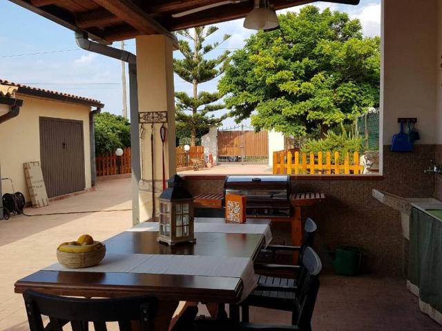 Villa Indipendente in affitto a Siracusa, Sicilia